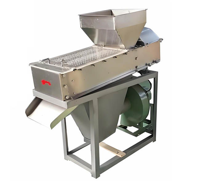 Dry-Type Peanut Peeling Machine